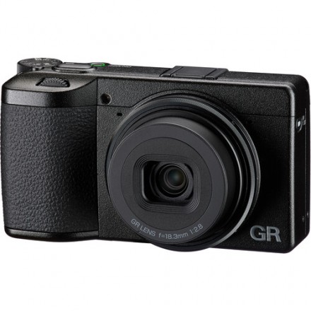 Цифр. фотокамера Ricoh GR IV